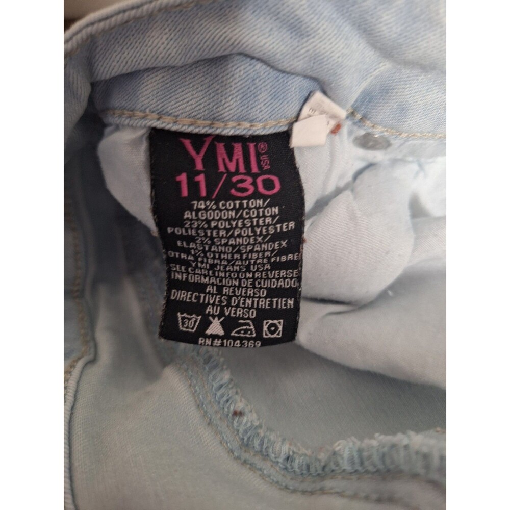 YMI Jeans Womens Shorts Size 11/30 High Rise Button Fly Light Wash Denim Cuffed - Picture 5 of 5